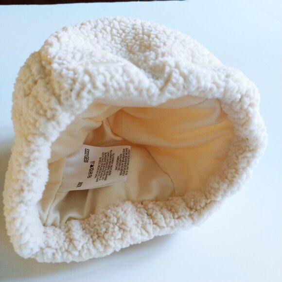 JJ Cole Sherpa Fleece Hat  0-6 Months - Picture 5 of 6